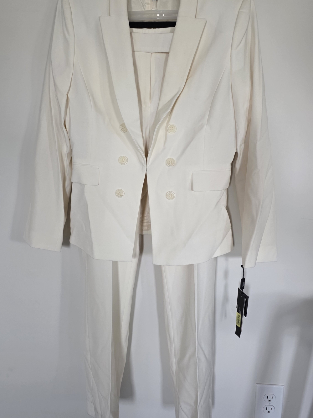 Tahari Arthur S. Levine Ivory 2-Piece Pant Suit Set Women’s Size 10 NWT
